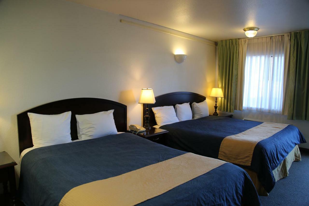 Idaho Inn Москоу Экстерьер фото